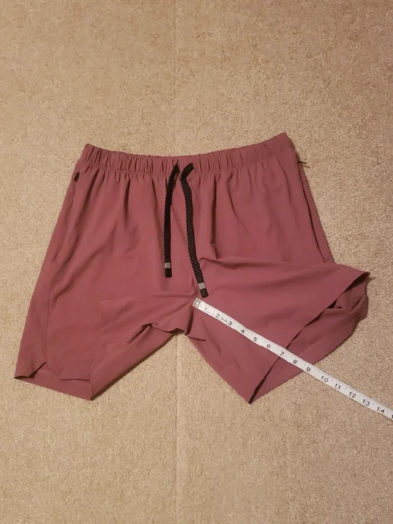 Fabletics Men's The One Dusty Rose Lineless Shorts - Picture 13 of 14